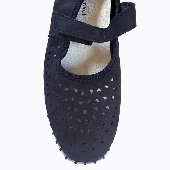 Eric Michael Italian Nubuck Sz 8.5 Mary Jane Flats Black Perforated Y2K Ballet - Picture 3 of 11